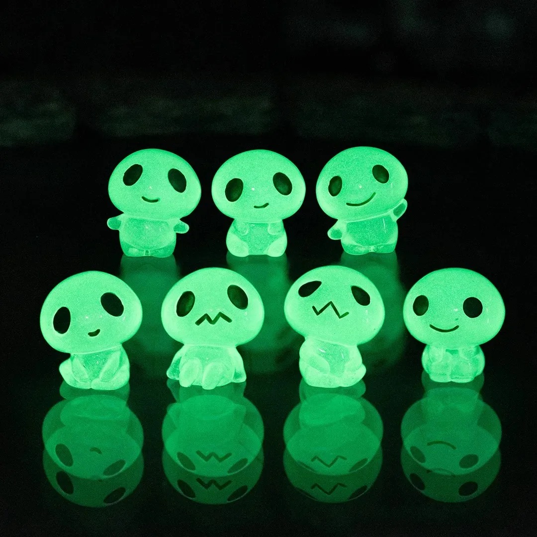 7 adet karanlıkta parlayan uza - Resin Art Keychain incelemesi ve fiyatı